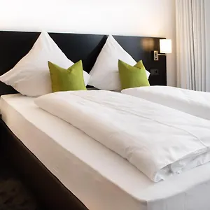 Oy Hotel