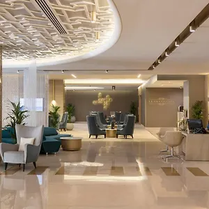 Two Seasons & 4*, Dubai Forenede Arabiske Emirater